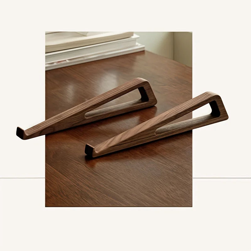Supporto Laptop Pieghevole in Legno – Angolo Regolabile 12° | Design Triangolare | Set da 2 Pezzi