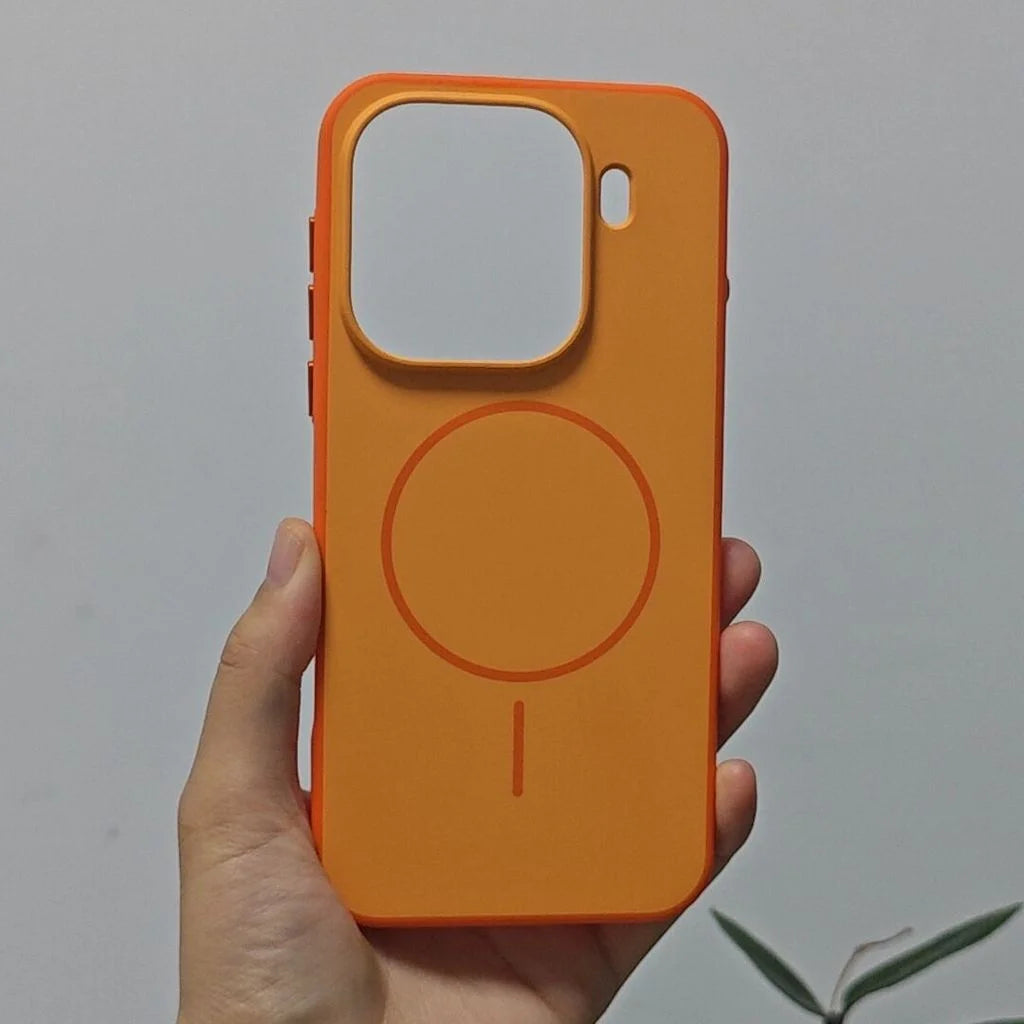 Cover Magnetica Bicolore Opaca per OPPO Find X9 e X9 Pro – PC + TPU con Tasto in Metallo